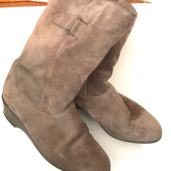 Richard Draper Brown Suede & Shearling Wedge Boots - Picture 3 of 7